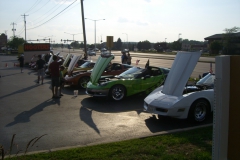 hooters_meeting_002a