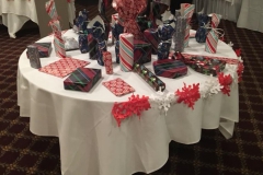 4-DOOR PRIZES 2
