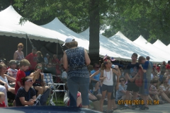 13-PARADE SPECTATORS